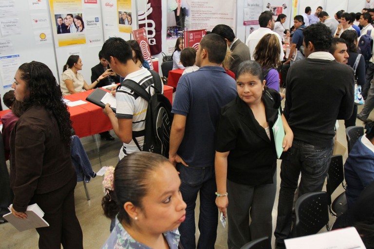 110817_FERIAS-DE-EMPLEO-OPCION-JOVENES_-4