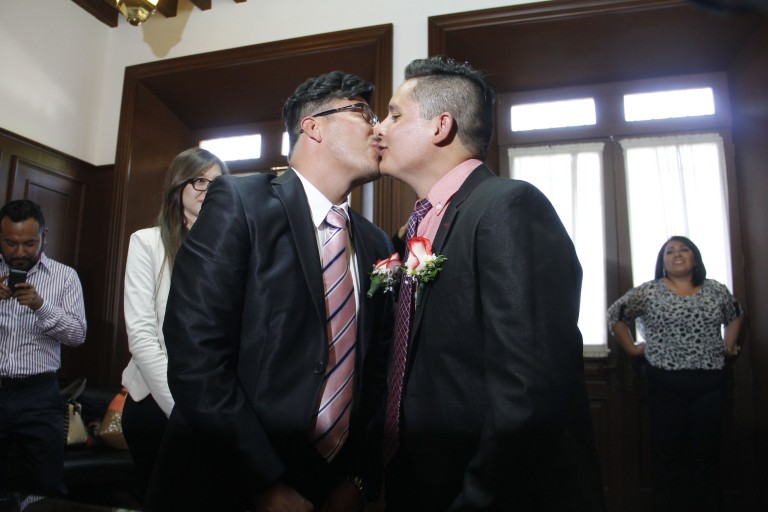 150128_TERCERA-BODA-GAY-EN-EL-ESTADO-4-4