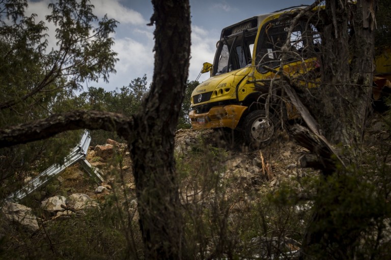 Desbarranca camion en San Joaquin_DC_ _17