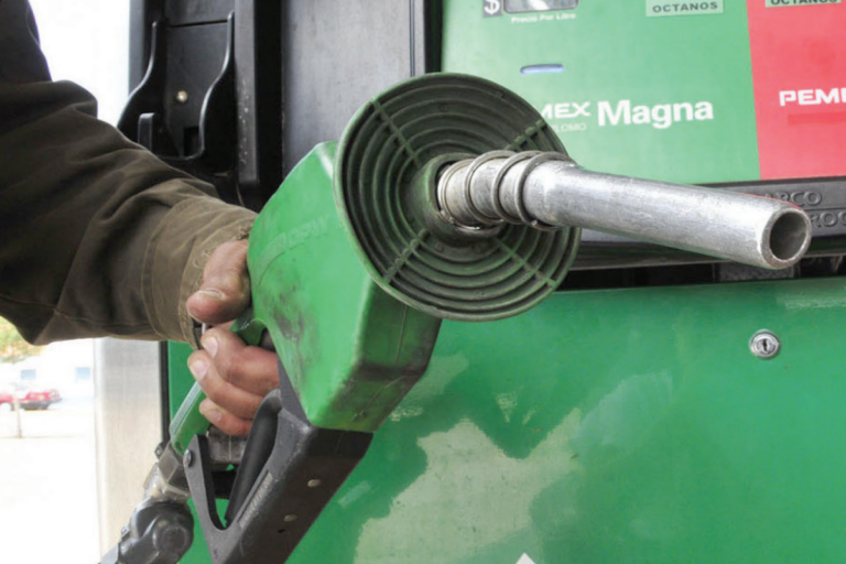 Asegura que los vecinos muestran inconformidad con estos negocios. Foto: Especial