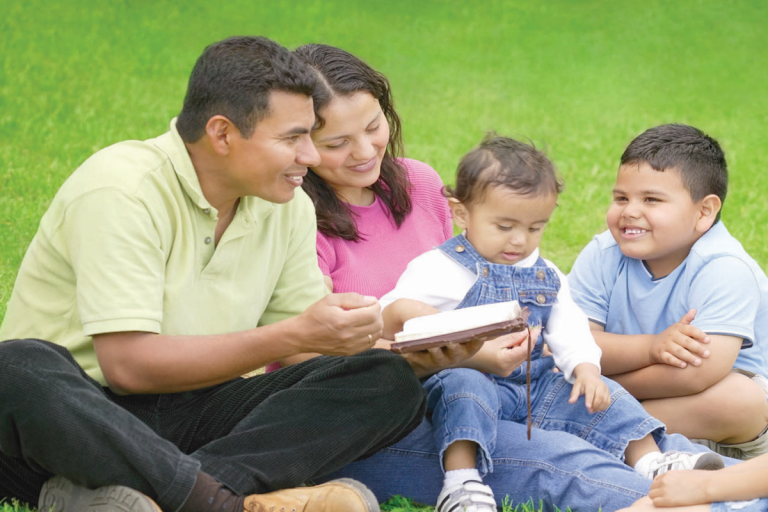 El DIF continuará su labor de apoyo a población vulnerable. Foto: Especial