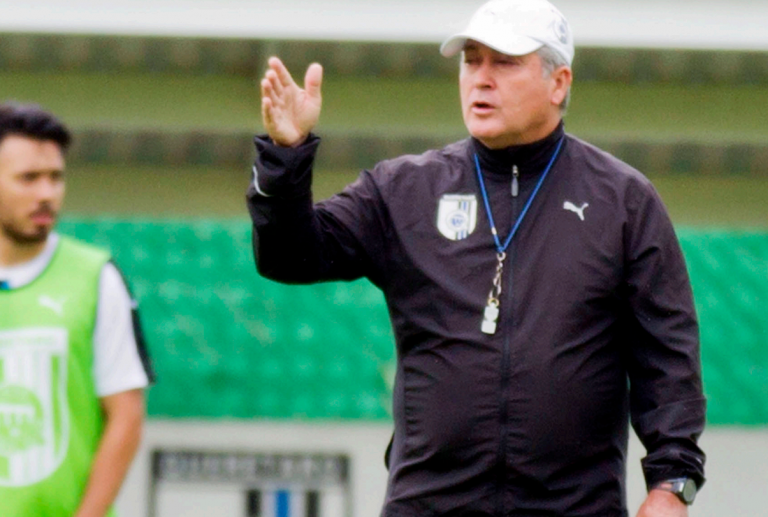 El entrenador confía en que el equipo se desempeñe correctamente en el juego contra Veracruz. Foto: Especial