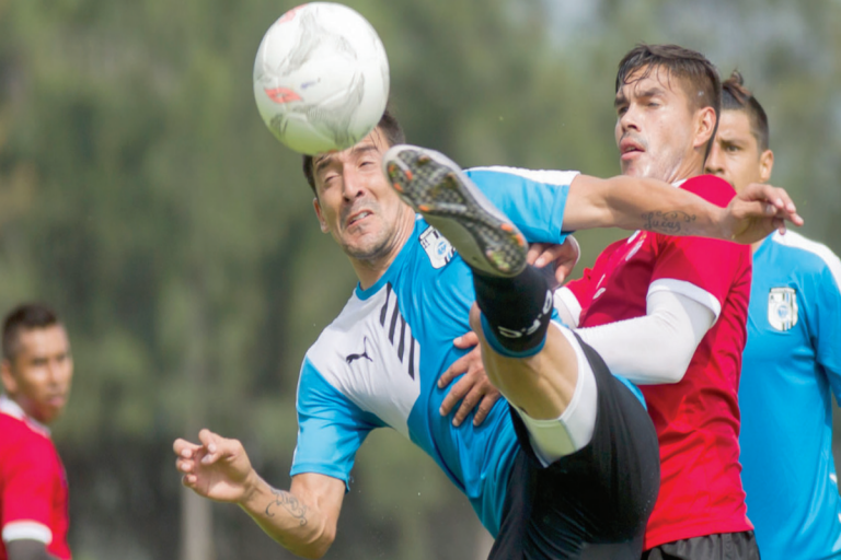 Partido Gallos Necaxa Foto: Especial
