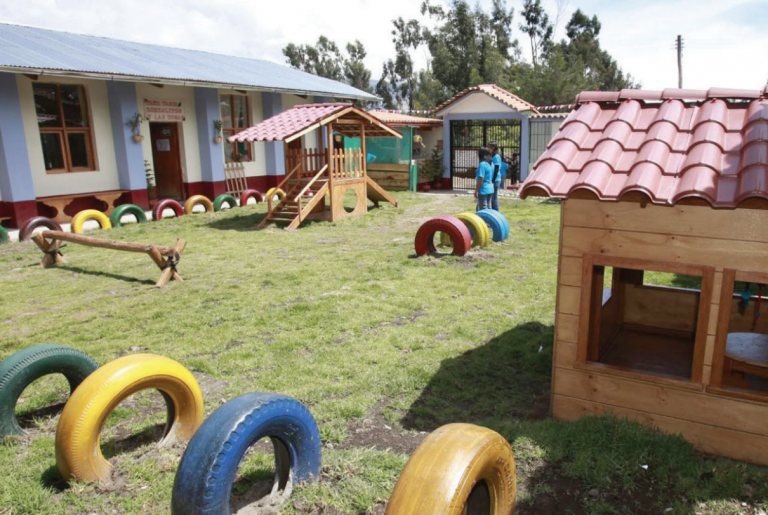 La directora destacó la importancia de contar con este servicio en la comunidad. Foto: Especial