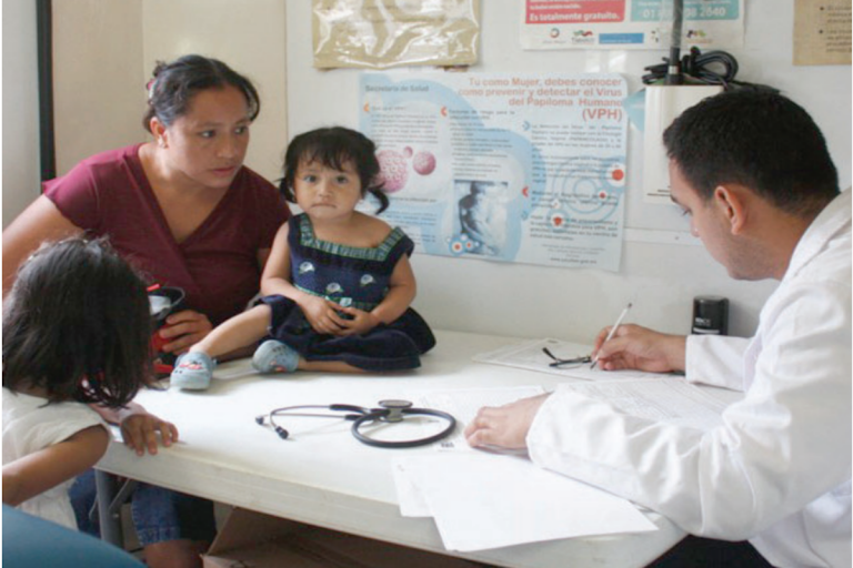 La finalidad es llevar los servicios médicos a la población. Foto: Especial