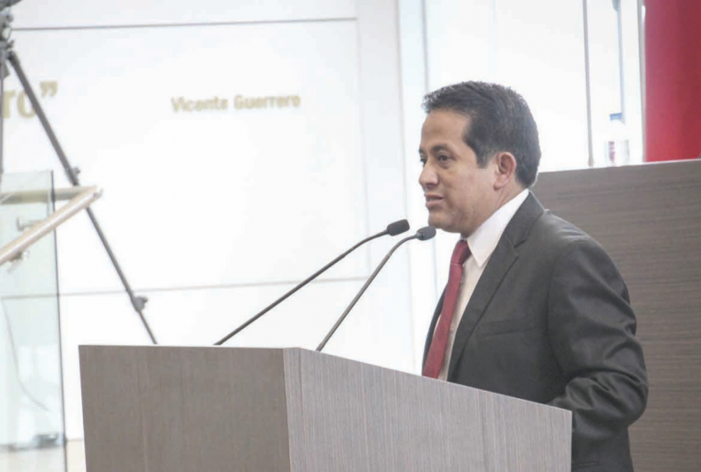 Salas dijo que espera que no haya alguien detrás de las reclamaciones. Foto: Especial