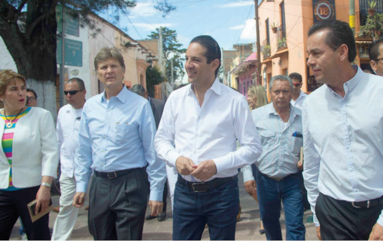 Solicitan el apoyo de los empresarios para los programas. Foto: Especial