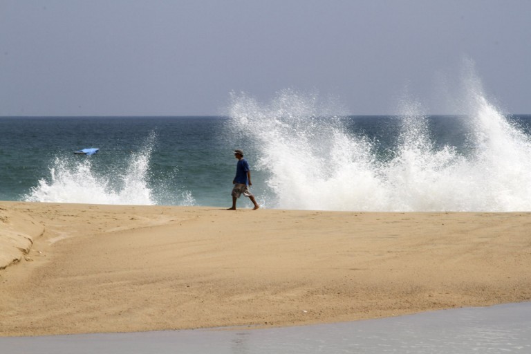 fuerte_oleaje_acapulco Foto: Cuartoscuro