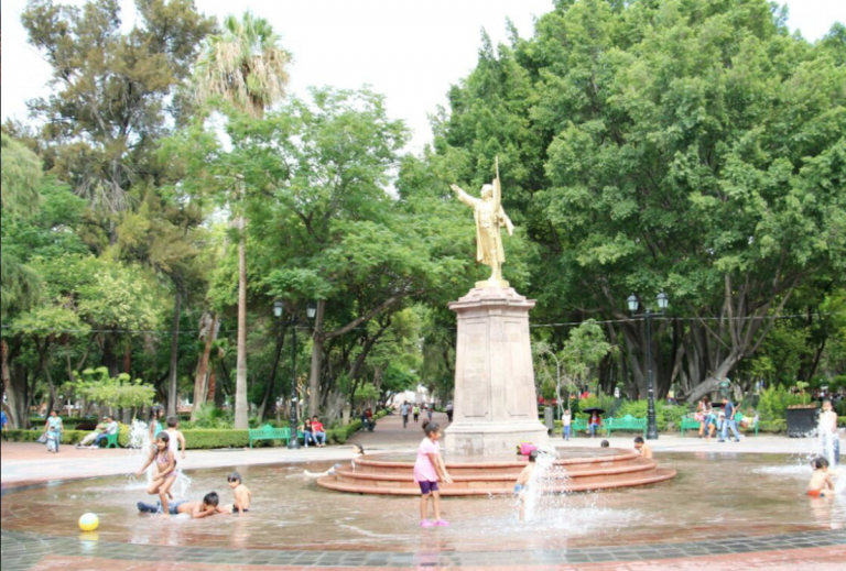 Los materiales causarían un grave impacto a los drenes. Foto:  Especial