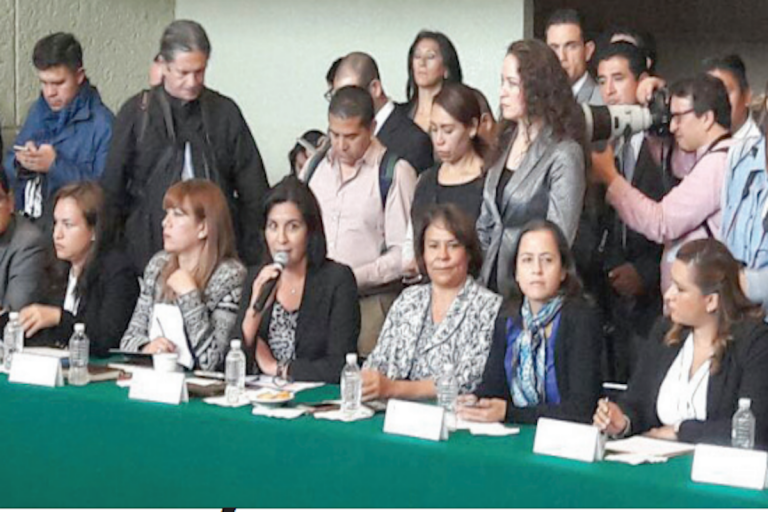 Cuestionan diputados a Alfredo Castillo. Foto: Especial