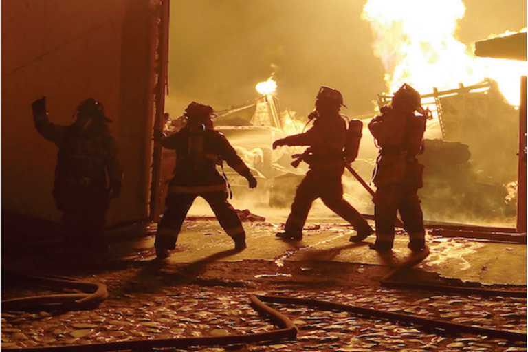 Determinan que las válvulas de gas estaban abiertas. Foto: Especial