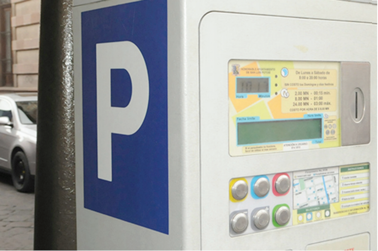 Estudian implementación de parquímetros en otras zonas. Foto: Especial