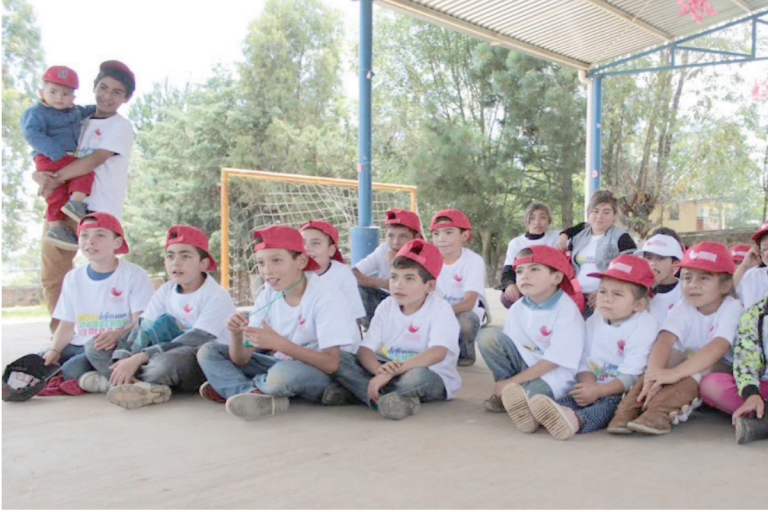 Siembran 3 mil árboles en la comunidad de El Aserrín. Foto: Especial