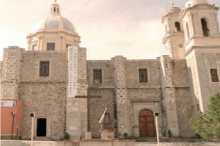 Apoyará gobierno a la familia. Foto: Especial