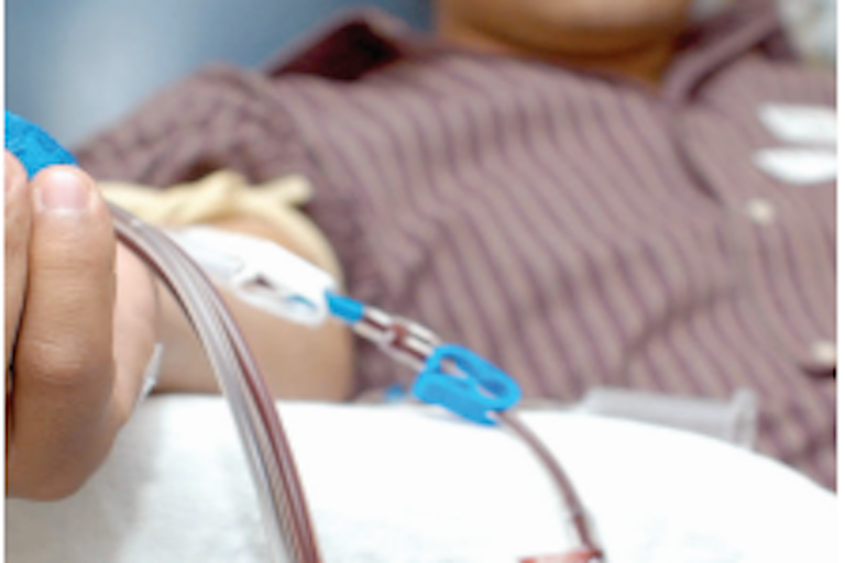 Clínica resulta responsable de la pérdida de audición de joven. Foto: Especial