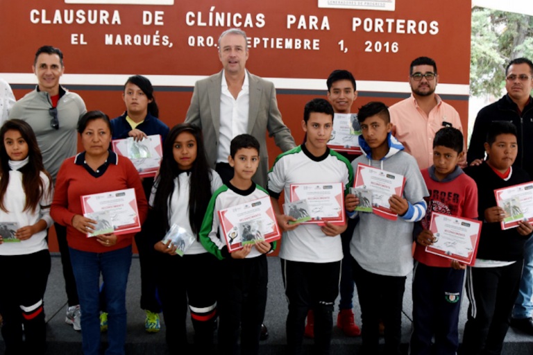 Clausuran actividades invitando al deporte. Foto: Especial