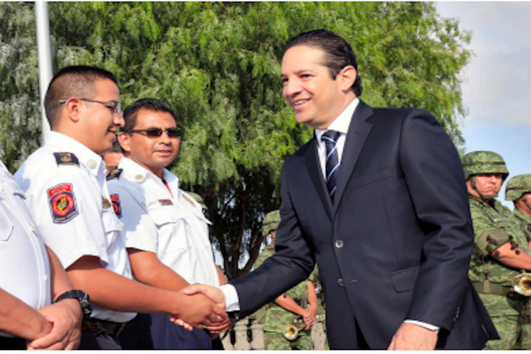 El gobernador encabeza el Día Nacional de PC. Foto: Especial