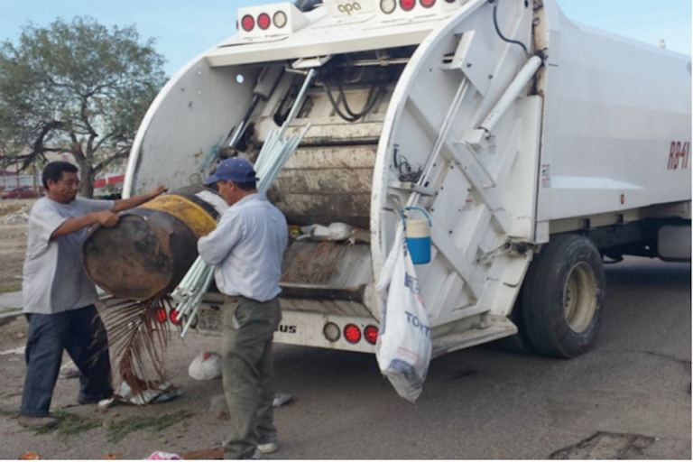 Informan sobre ventajas y desventajas de consecionar servicios de limpia. Foto: Especial