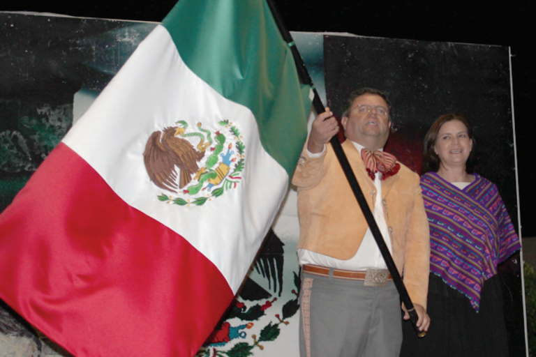 Predominaron los atuendos regionales. Foto: Especial