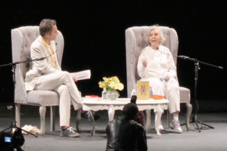 Se dieron cita grandes personalidades de la literatura y el periodismo. Foto: Especial