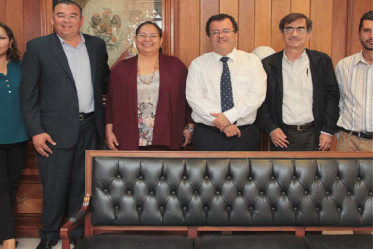 Trabajarán en presupuesto que no afecte educación. Foto: Especial