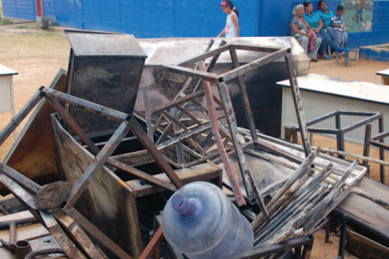 Comienzan los trabajos de reconstrucción. Foto: Especial