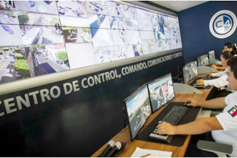 Dan seguridad a San Juan del Río. Foto: Especial