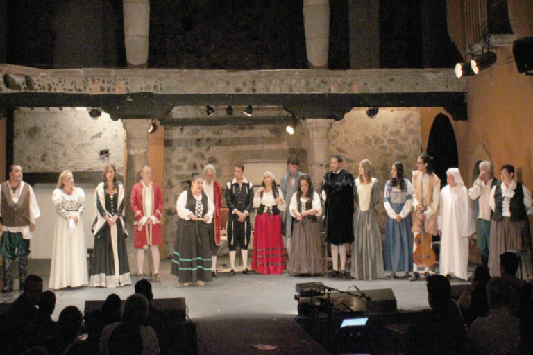 Gran función en cómicos de La Legua. Foto: Especial