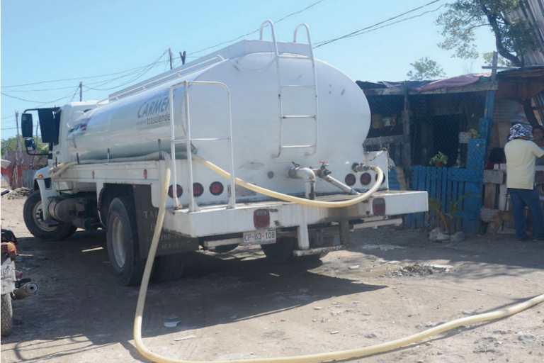 Invita delegado a alcalde a constatar las condiciones de vida. Foto: Especial