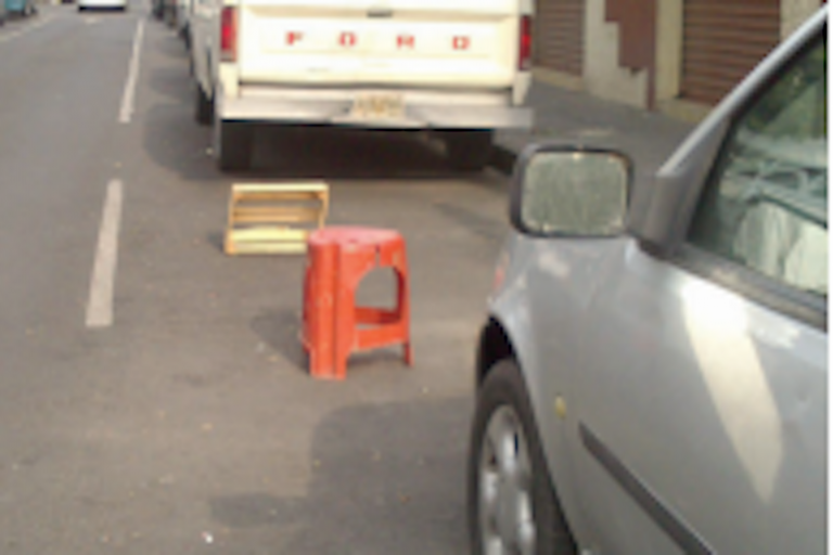 Llama a denunciar a franeleros. Foto: Especial