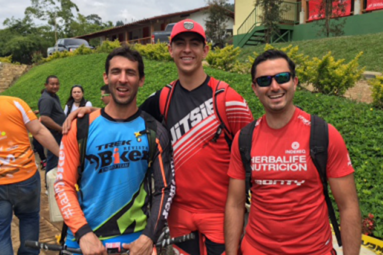 Pone en alto el nombre de México en ciclismo Trial