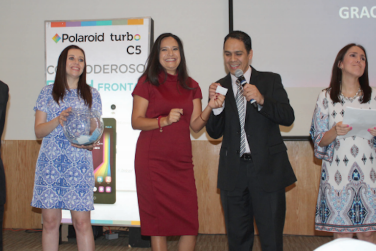 Presentan nuevo producto y entregan premios. Foto: Especial