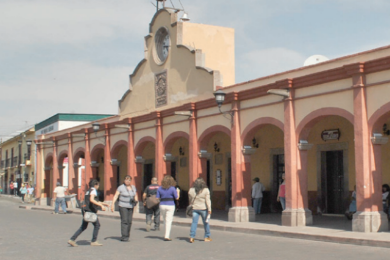 Reconocen acciones contra exfuncionarios. Foto: Especial