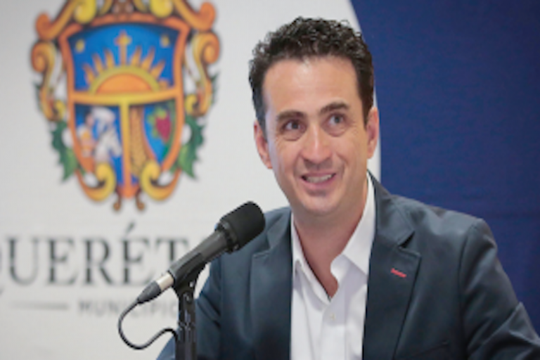 Al pendiente de los panteones de la capital. Foto: Especial