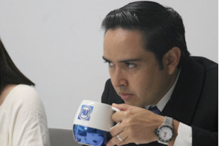 Analizan contratos civiles. Foto: Especial