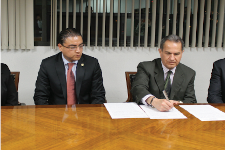 Denuncian entrampada elección. Foto: Especial