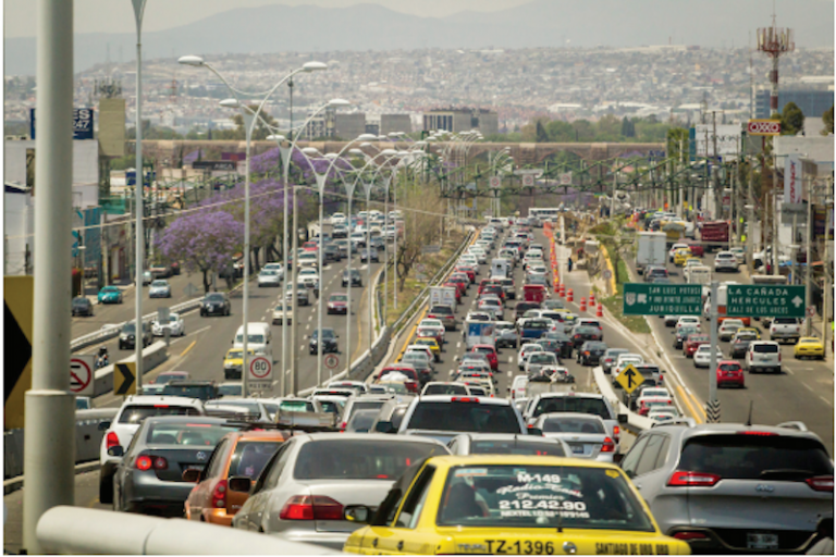 Desecha MAV Hoy No Circula. Foto: Especial