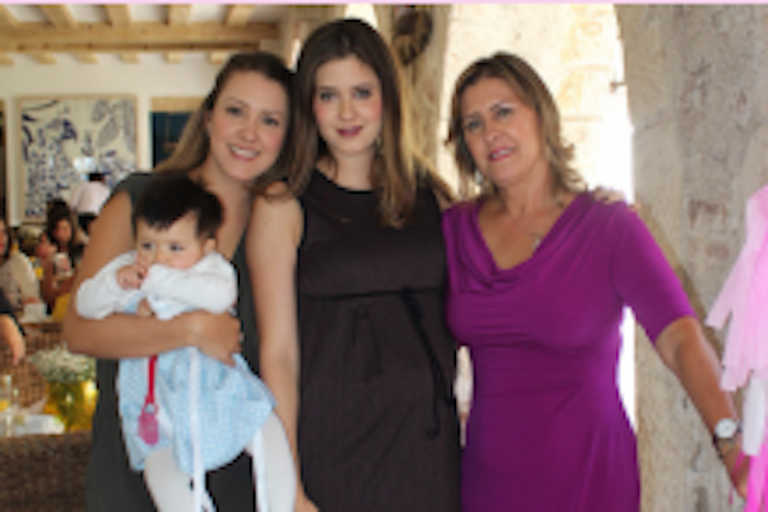 Feliz por que se convertirá en mamá. Foto: Especial