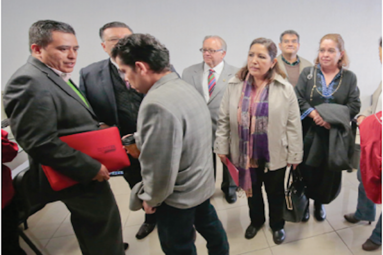 Llaman a dar toma de nota. Foto: Especial