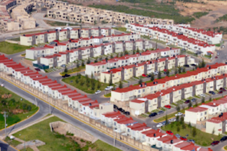 Resaltan aumento de creditos. Foto: Especial