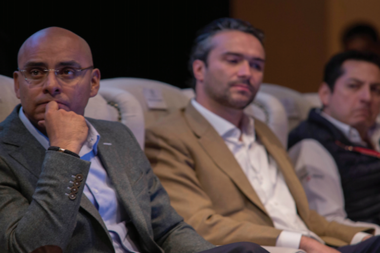 Sacionarán a comerciantes fuera de la ley. Foto: Especial