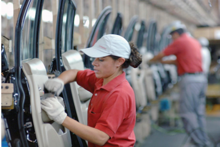 Supera el salario promedio. Foto: Especial