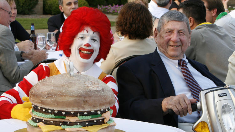 la-mmeek-1480535920-snap-photo