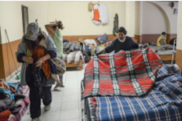 Crece numero de personas en albergues. Foto: Especial