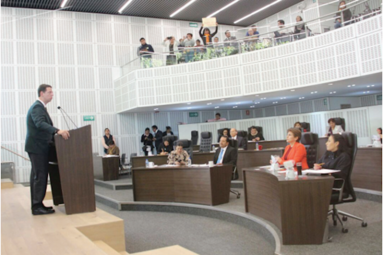 Indica PRI que no se cumplirá el compromiso de aumentar presupuesto a la UAQ. Foto: Especial