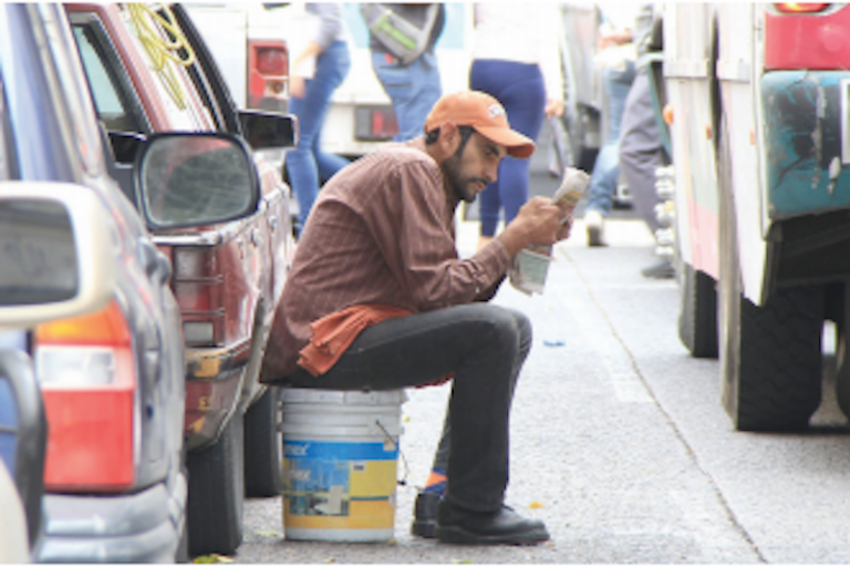 Intensifica acciones contra franeleros. Especial