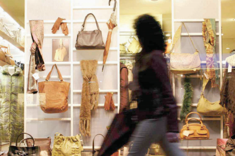 2 mil comercios están agremiados a la Canaco. Foto: Especial