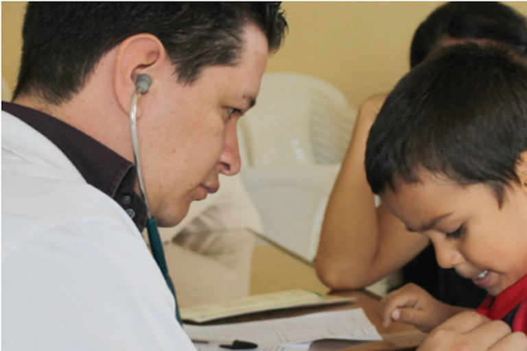 Buscan mejorar servicios de Salud. Foto: Especial