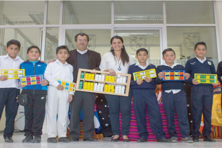 Exponen funcionalidad del instrumento. Foto: Especial