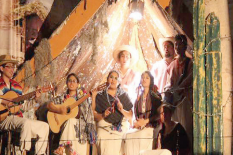 Festejan 40 años de presentaciones. Foto: Especial